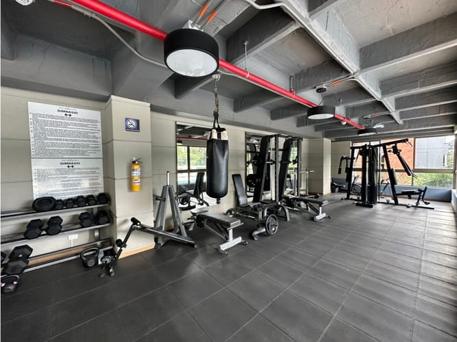 Apartamento de 2 alcobas en venta en El Poblado, Medellín, 92 m² · foto 20 de 22