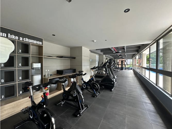 Apartamento de 2 alcobas en venta en El Poblado, Medellín, 92 m² · foto 21 de 22