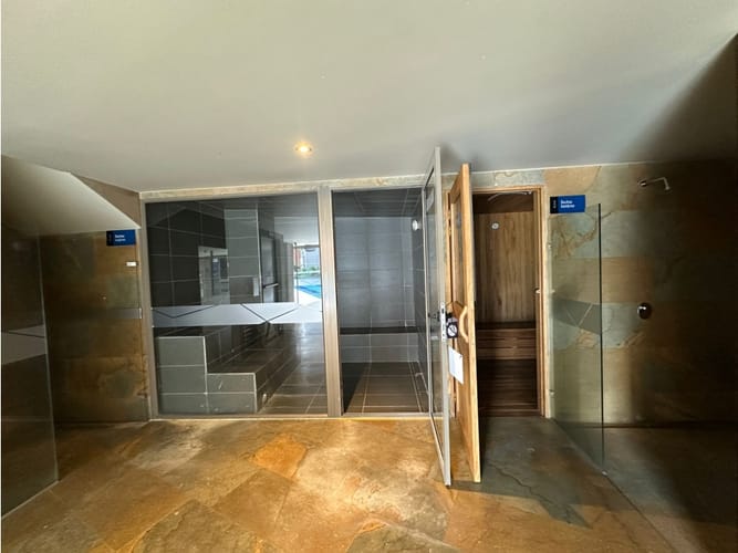 Apartamento de 2 alcobas en venta en El Poblado, Medellín, 92 m² · foto 22 de 22