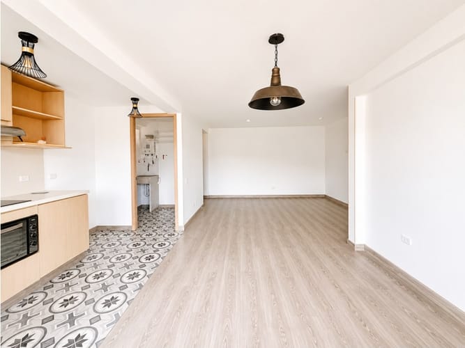 Apartamento de 3 alcobas en venta en Tres Esquinas, Sabaneta, 75 m² · foto 6 de 23