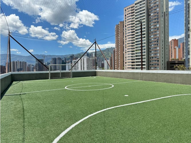 Apartamento de 3 alcobas en venta en Tres Esquinas, Sabaneta, 75 m² · foto 18 de 23