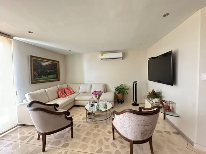 Apartamento de 3 alcobas en venta en Altos De Riomar, Barranquilla, 165 m² · foto 4 de 24