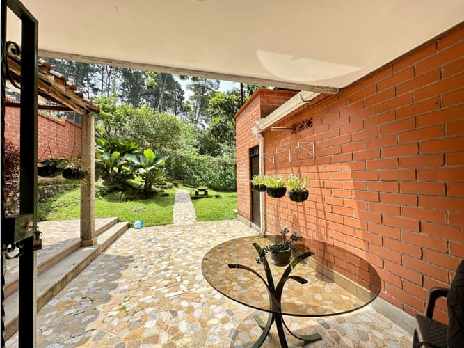 Casa de 4 alcobas en venta en Cola Del Zorro, Medellín, 250 m² · foto 8 de 20