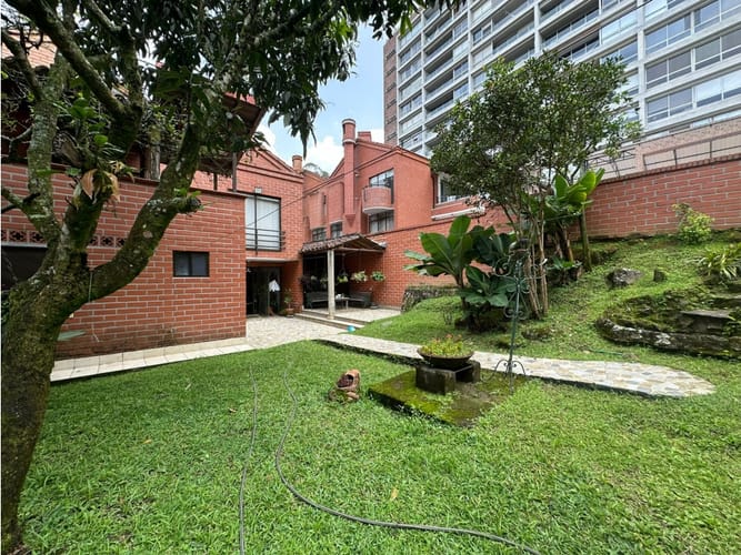 Casa de 4 alcobas en venta en Cola Del Zorro, Medellín, 250 m² · foto 12 de 20