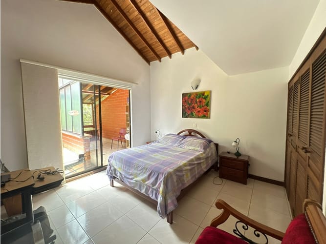 Casa de 4 alcobas en venta en Cola Del Zorro, Medellín, 250 m² · foto 15 de 20