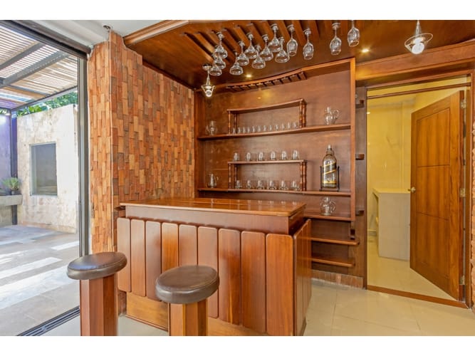Casa de 4 alcobas en venta en El Tesoro, Medellín, 425 m² · foto 10 de 22