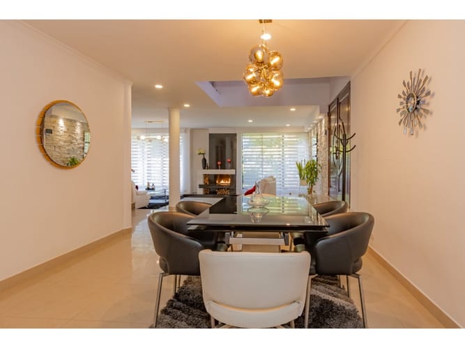 Casa de 4 alcobas en venta en El Tesoro, Medellín, 425 m² · foto 11 de 22