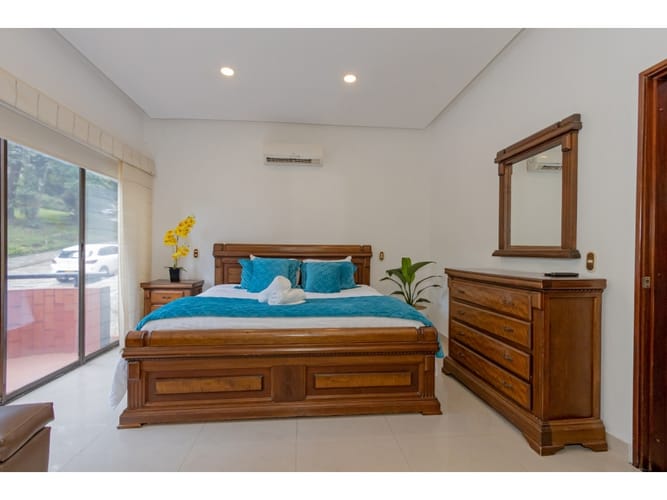Casa de 4 alcobas en venta en El Tesoro, Medellín, 425 m² · foto 22 de 22