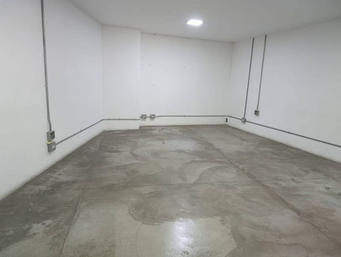 Bodega en arriendo en Suramérica, Itagüí, 580 m² · foto 5 de 21