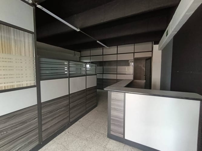 Bodega en arriendo en Suramérica, Itagüí, 212 m² · foto 4 de 17