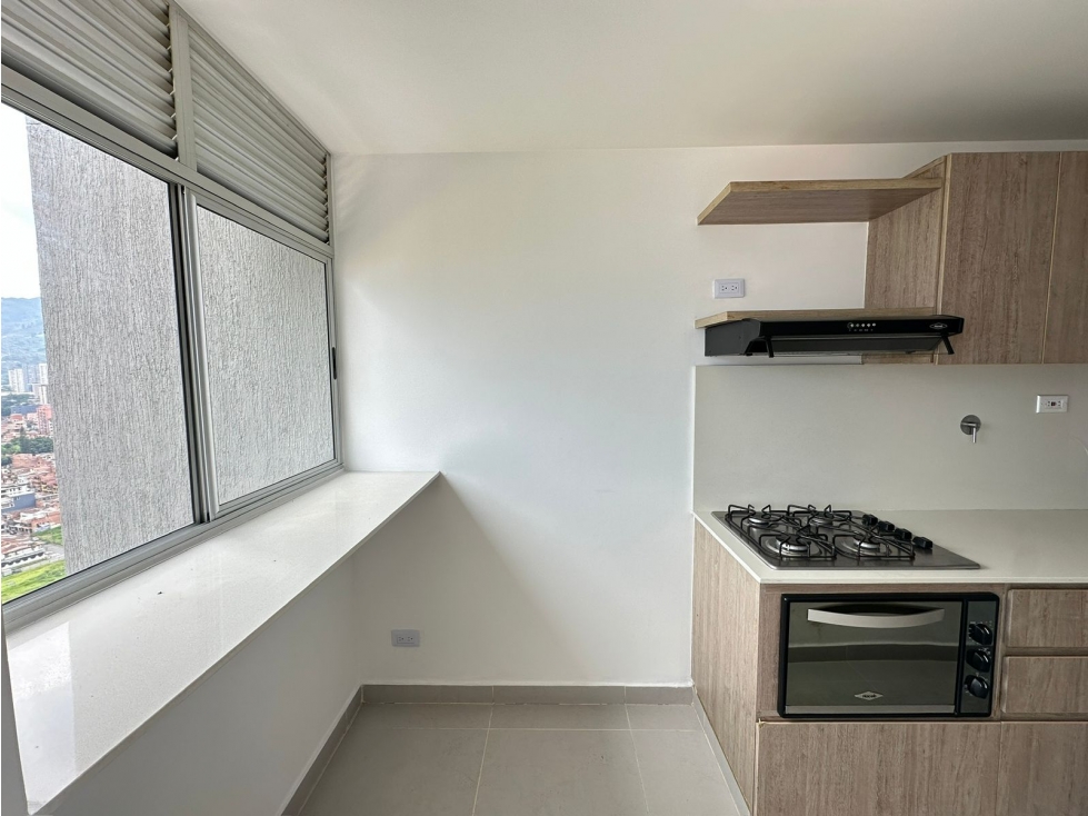 Apartamento en venta en Suramérica, La Estrella · foto 7 de 24