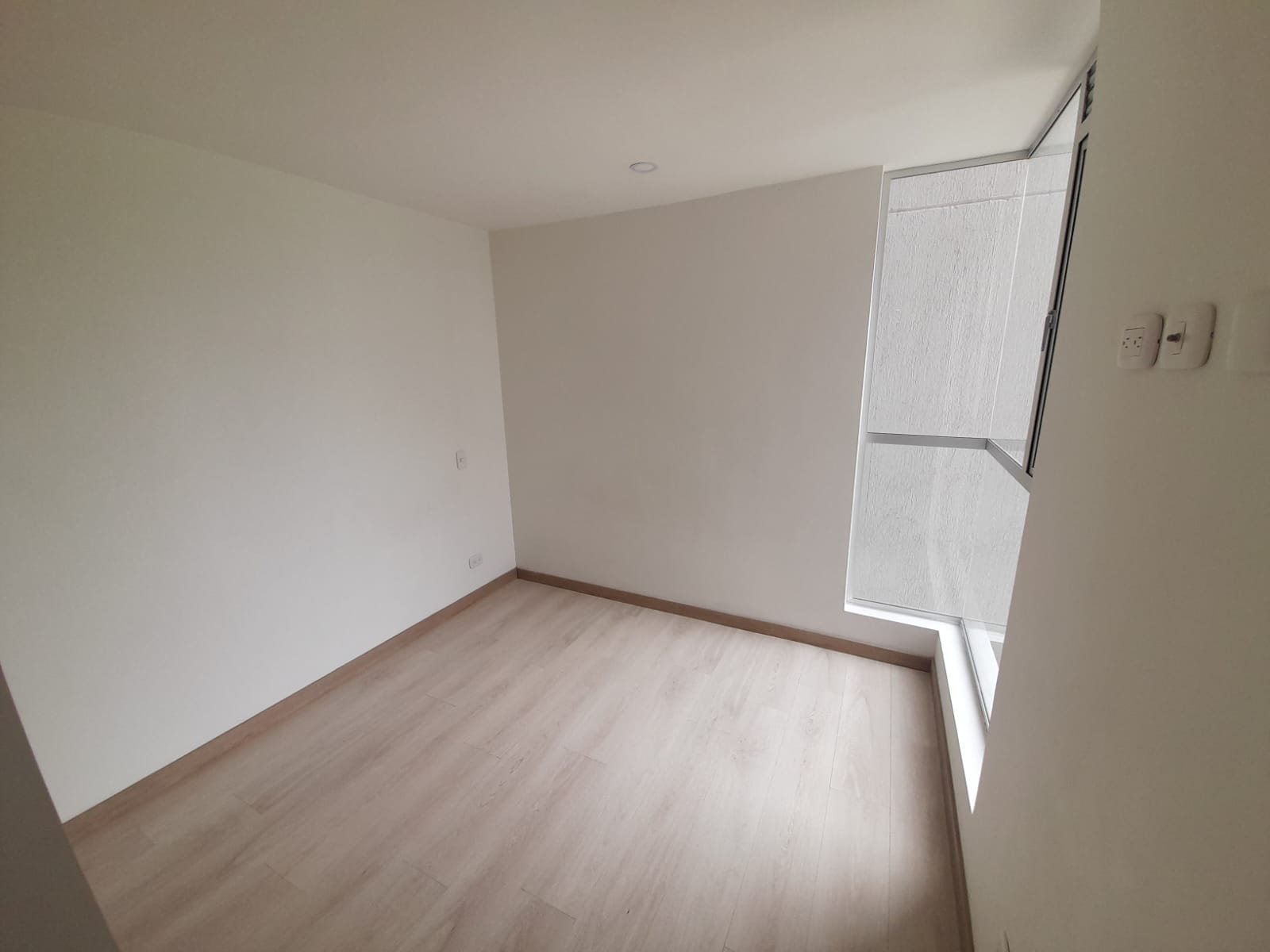 Apartamento en venta en Alta Suiza, Manizales · foto 5 de 13