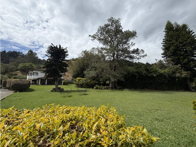 Finca en venta en Don Diego, El Retiro, 240 m² · foto 2 de 24