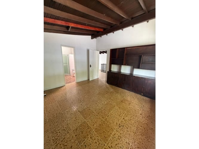 Casa de 6 alcobas en venta en Belén, Medellín, 220 m² · foto 9 de 18