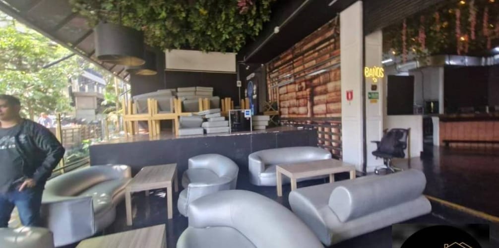Local en arriendo en El Poblado, Medellín, 390 m² · foto 9 de 19