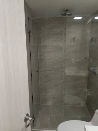 Apartamento de 3 alcobas en arriendo en El Vergel, Bogotá, 75 m² · foto 16 de 21