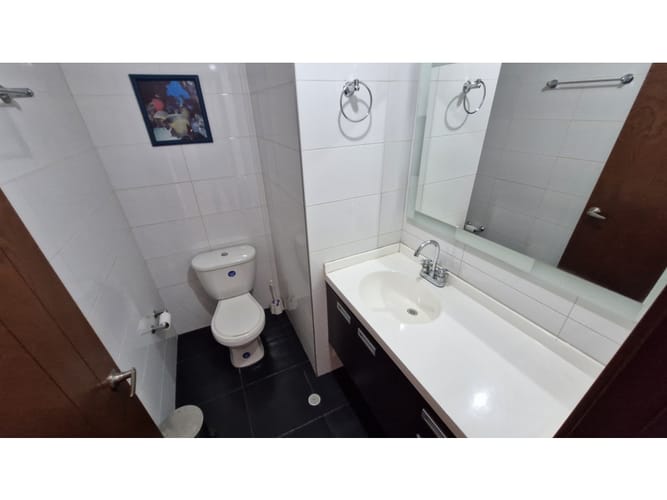 Casa de 7 alcobas en venta en Villa Olimpica, Chía, 292 m² · foto 13 de 24
