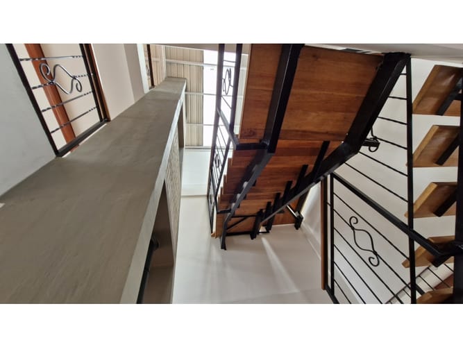Casa de 7 alcobas en venta en Villa Olimpica, Chía, 292 m² · foto 16 de 24
