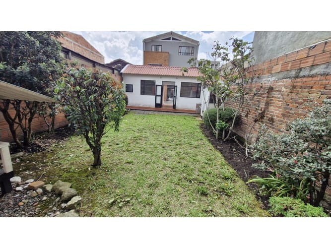 Casa de 7 alcobas en venta en Centro Historico, Chía, 292 m² · foto 11 de 24