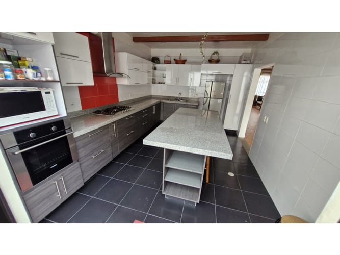 Casa de 7 alcobas en venta en Centro Historico, Chía, 292 m² · foto 20 de 24
