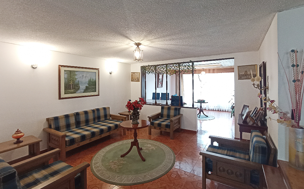 Casa en venta en Niza, Bogotá · foto 3 de 24