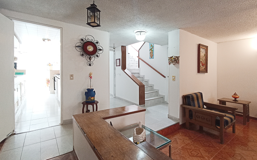 Casa en venta en Niza, Bogotá · foto 9 de 24