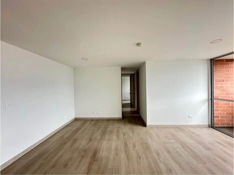 Apartamento en venta en Suramérica, La Estrella · foto 8 de 24