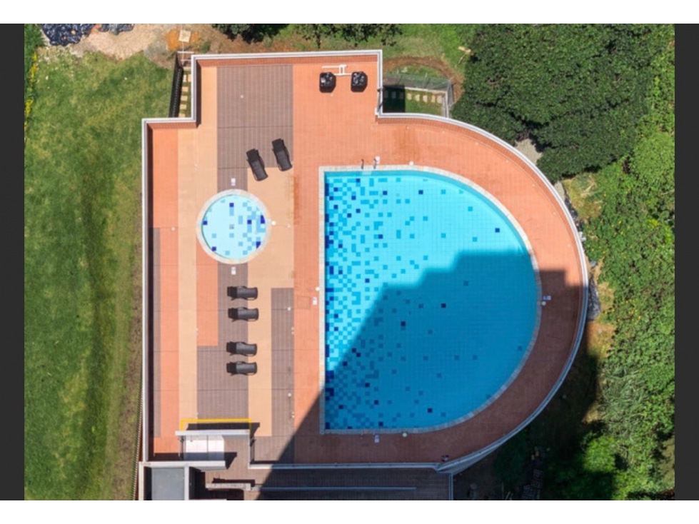 Apartamento en venta en Suramérica, La Estrella · foto 24 de 24