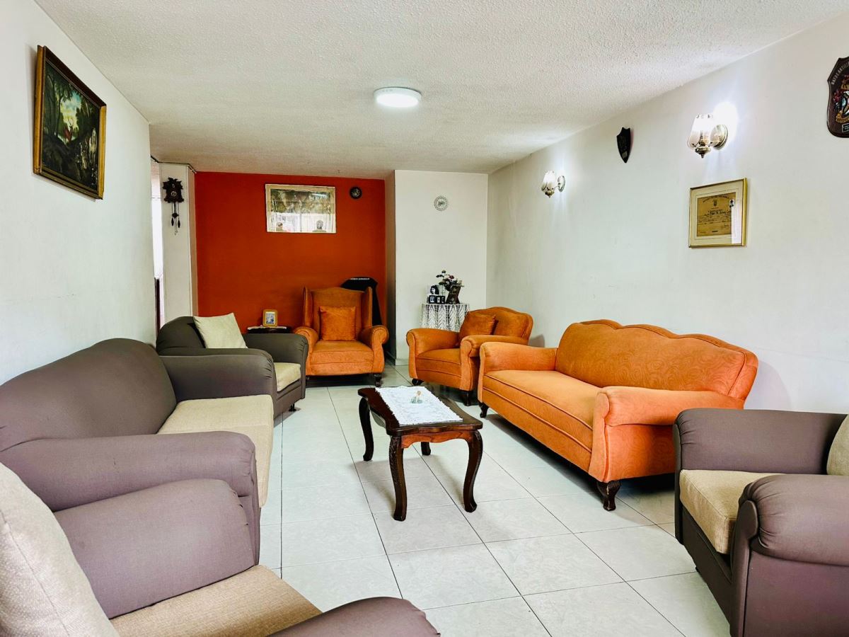 Casa en venta en Engativá, Bogotá · foto 9 de 24