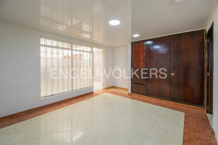 Casa de 4 alcobas en venta en Niza, Bogotá, 392 m² · foto 10 de 17