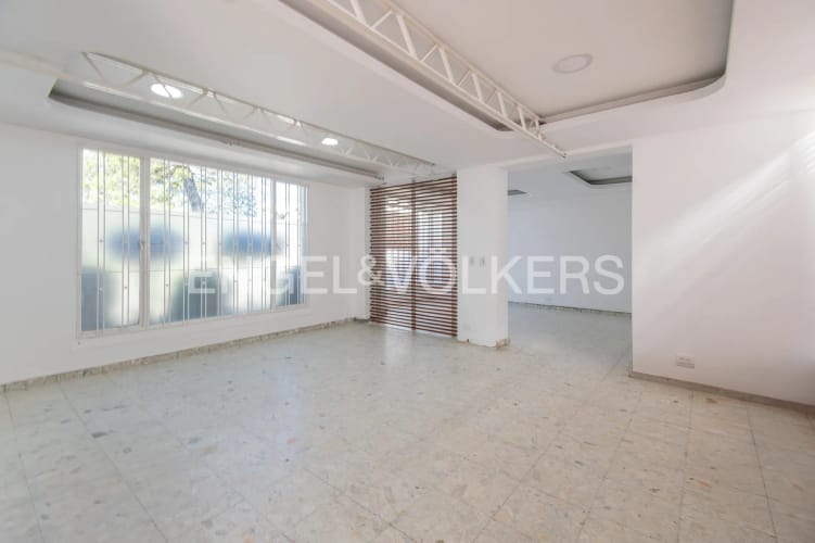 Casa de 4 alcobas en venta en Niza, Bogotá, 392 m² · foto 6 de 17