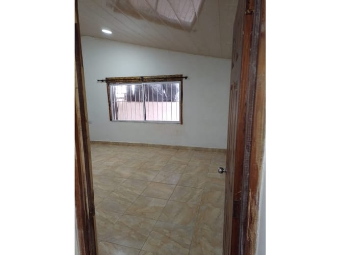 Casa de 6 alcobas en venta en Miravalle Dapa, Yumbo, 260 m² · foto 12 de 14