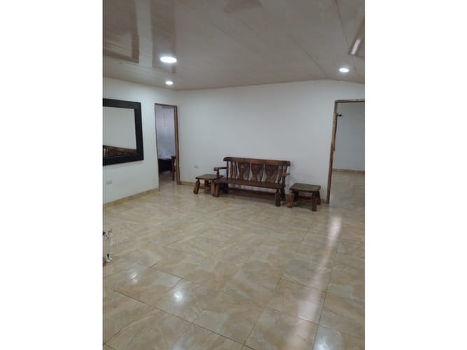 Casa de 6 alcobas en venta en Miravalle Dapa, Yumbo, 260 m² · foto 14 de 14