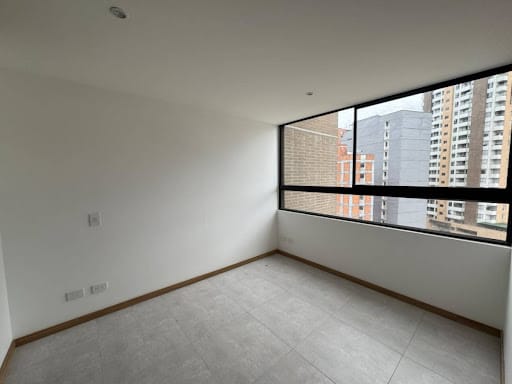 Apartamento de 2 alcobas en arriendo en Prados De Sabaneta, Sabaneta, 66 m² · foto 4 de 12