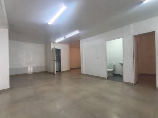 Local en arriendo en Mesa, Envigado, 78 m² · foto 2 de 8