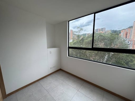 Apartamento de 2 alcobas en arriendo en Prados De Sabaneta, Sabaneta, 60 m² · foto 7 de 11