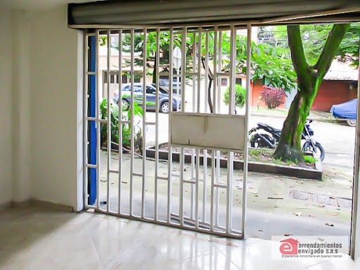 Local en arriendo en Alcala, Envigado, 16 m² · foto 2 de 5