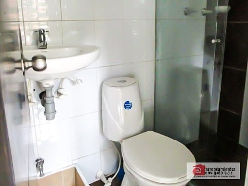 Local en arriendo en Alcala, Envigado, 16 m² · foto 4 de 5