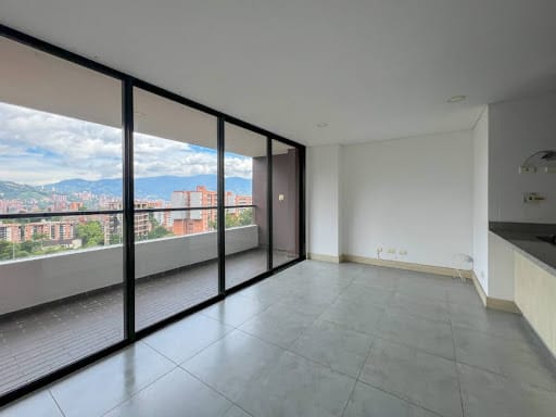 Apartamento de 2 alcobas en arriendo en El Esmeraldal, Envigado, 86 m² · foto 4 de 17