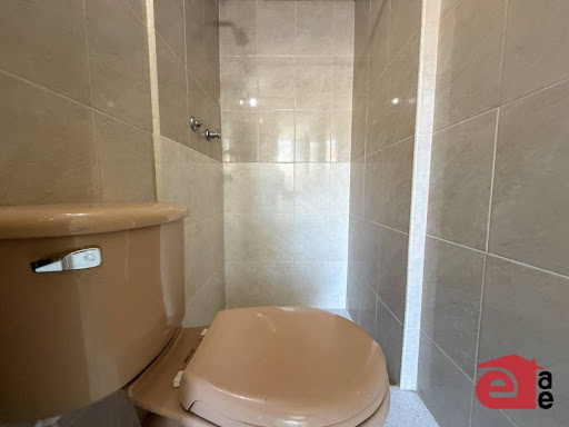 Apartamento en venta en Los Naranjos, Medellín · foto 10 de 17