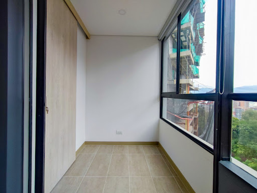 Apartamento en arriendo en Loma De Las Brujas, Envigado · foto 11 de 18