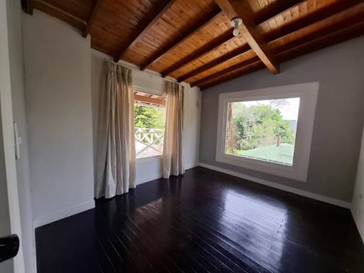 Casa de 5 alcobas en arriendo en San Jose, Guarne, 250 m² · foto 6 de 24