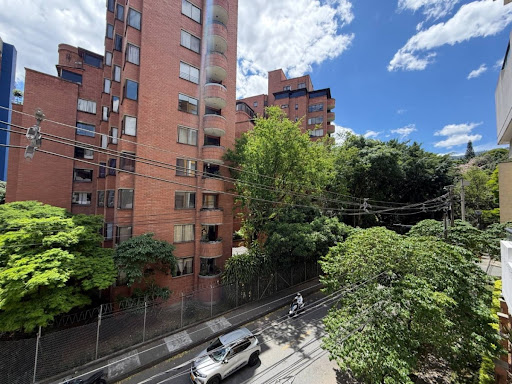 Apartamento en arriendo en El Portal, Envigado · foto 11 de 12