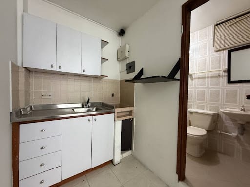 Local en arriendo en San Marcos, Envigado, 25 m² · foto 3 de 6
