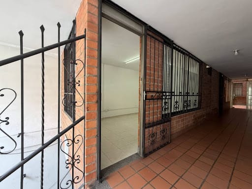 Local en arriendo en San Marcos, Envigado, 25 m² · foto 6 de 6