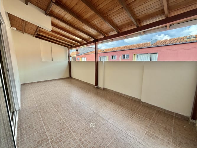 Apartamento de 3 alcobas en venta en San Gerardo Ii Etapa, Bucaramanga, 74 m² · foto 5 de 24