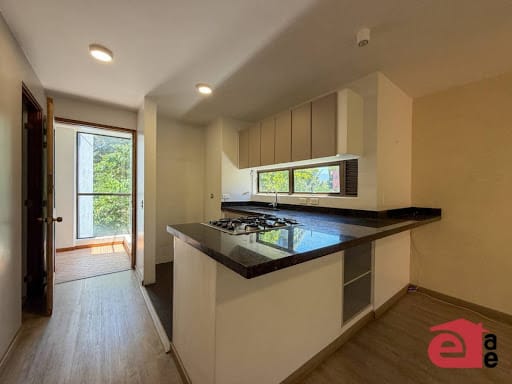 Apartamento de 1 alcoba en arriendo en Provenza, Medellín, 48 m² · foto 2 de 14