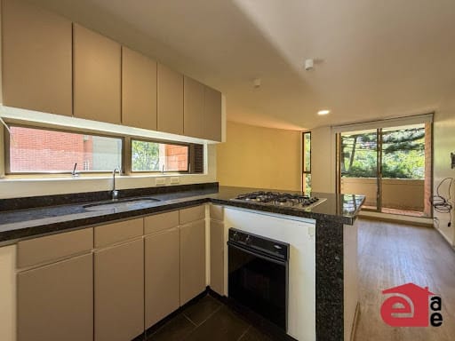 Apartamento de 1 alcoba en arriendo en Provenza, Medellín, 48 m² · foto 3 de 14
