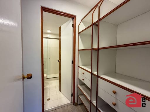 Apartamento de 1 alcoba en arriendo en Provenza, Medellín, 48 m² · foto 7 de 14