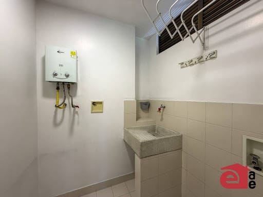 Apartamento de 1 alcoba en arriendo en Provenza, Medellín, 48 m² · foto 11 de 14